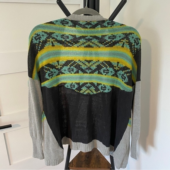 Inca Cardigan - Picture 5 of 5